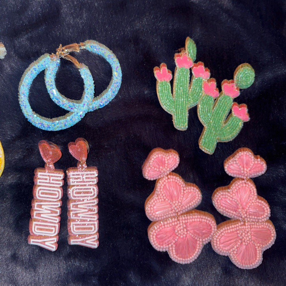 Colorful Earring Set with Fun Designs - Picture 4 of 4